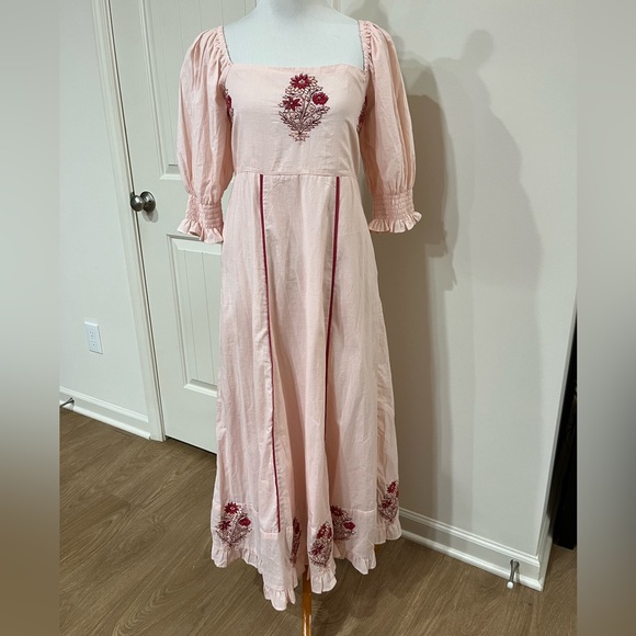 Victoria Dunn Dresses & Skirts - Victoria Dunn Ophelia Dress in Pink and Red Floral